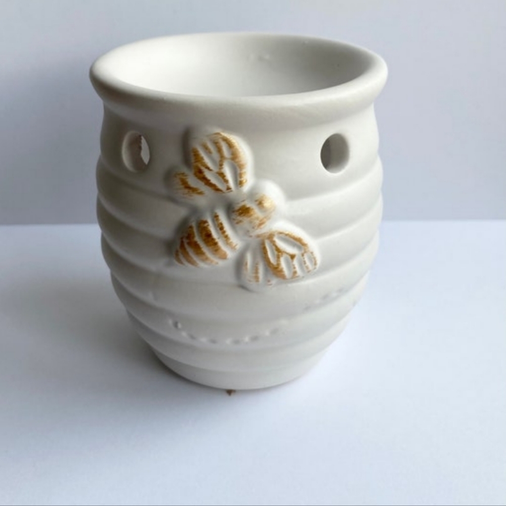 White Essential oil, Small wax melt warmers, ceramic wax melt burner. Tea…